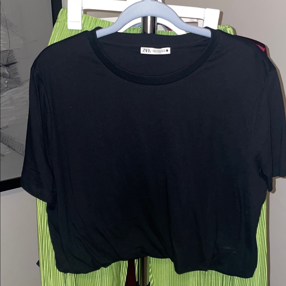 Zara Crop Black Tee